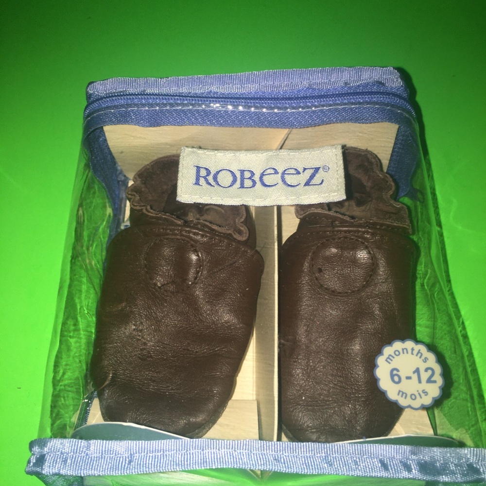 Robeez infant leather shoes